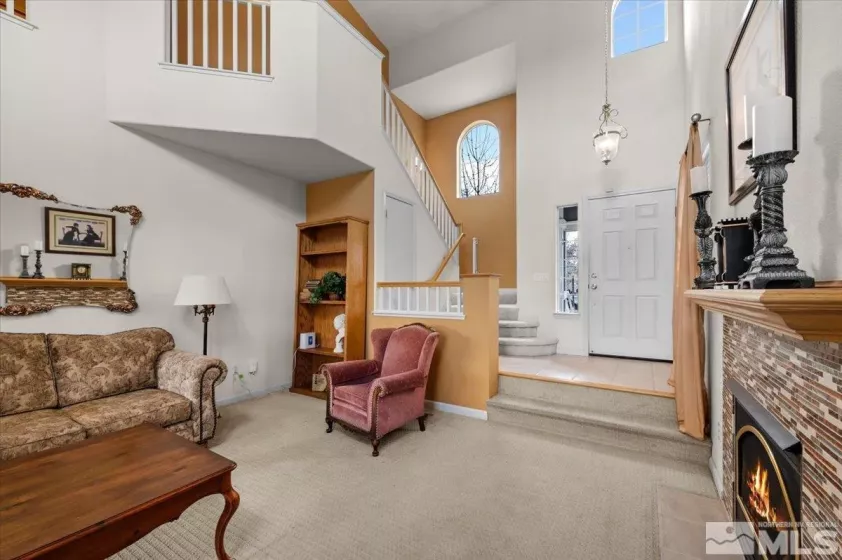 7368 Florentine, Sparks, Nevada 89436, 3 Bedrooms Bedrooms, ,3 BathroomsBathrooms,Residential,Residential,Florentine,250004576
