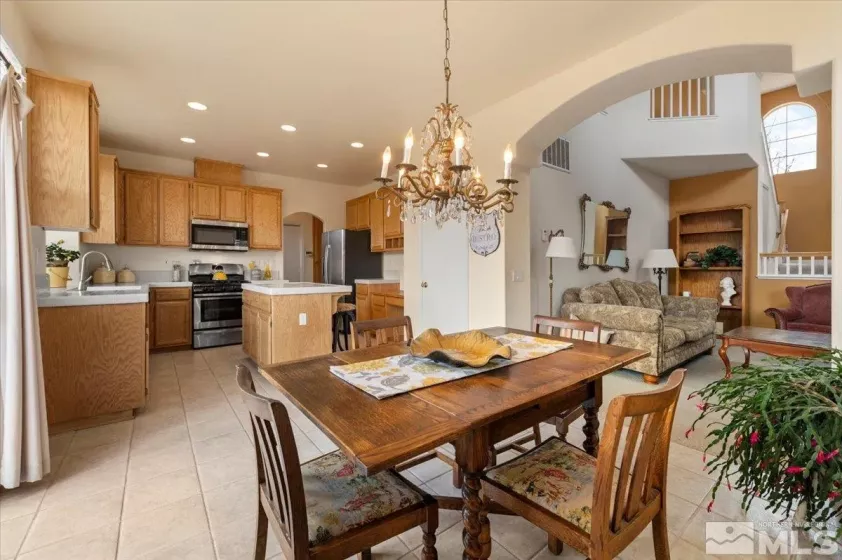 7368 Florentine, Sparks, Nevada 89436, 3 Bedrooms Bedrooms, ,3 BathroomsBathrooms,Residential,Residential,Florentine,250004576