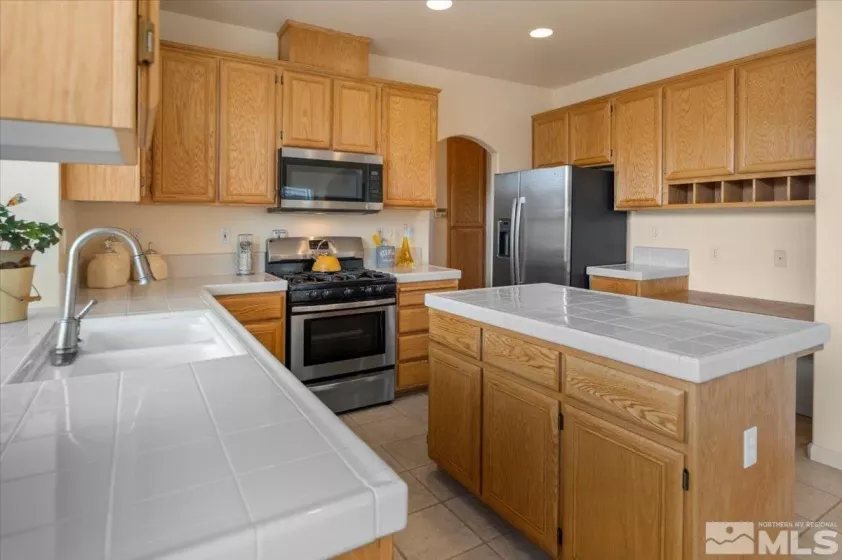 7368 Florentine, Sparks, Nevada 89436, 3 Bedrooms Bedrooms, ,3 BathroomsBathrooms,Residential,Residential,Florentine,250004576