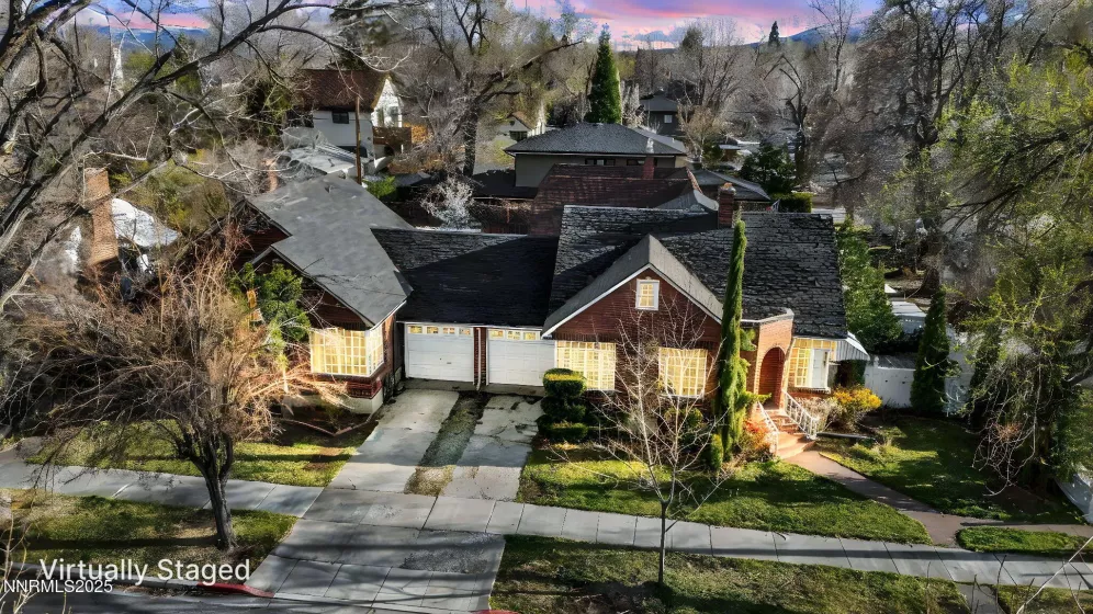 590 St Lawrence, Reno, Nevada 89509, 6 Bedrooms Bedrooms, ,5 BathroomsBathrooms,Residential,Residential,St Lawrence,250050473