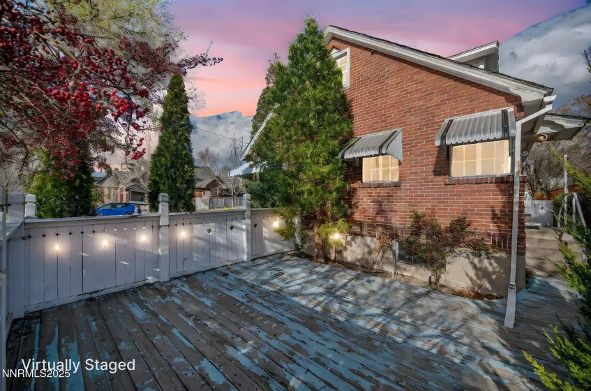 590 St Lawrence, Reno, Nevada 89509, 6 Bedrooms Bedrooms, ,5 BathroomsBathrooms,Residential,Residential,St Lawrence,250050473