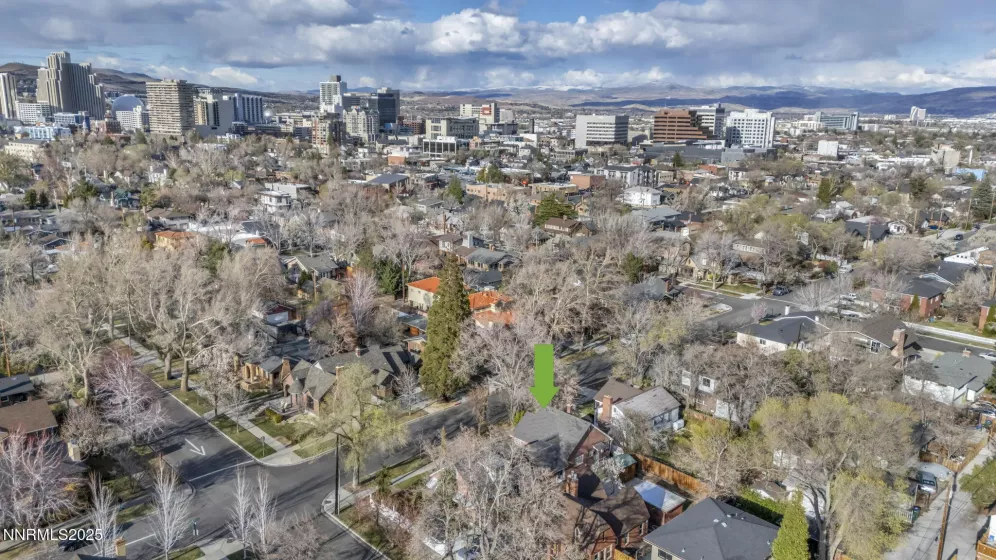 590 St Lawrence, Reno, Nevada 89509, 6 Bedrooms Bedrooms, ,5 BathroomsBathrooms,Residential,Residential,St Lawrence,250050473