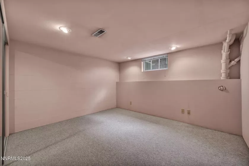 590 St Lawrence, Reno, Nevada 89509, 6 Bedrooms Bedrooms, ,5 BathroomsBathrooms,Residential,Residential,St Lawrence,250050473
