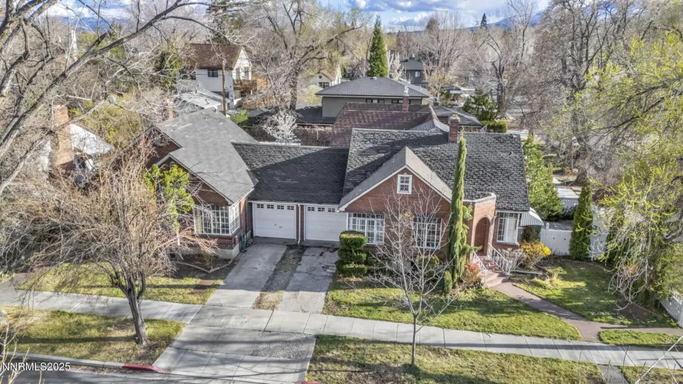 590 St Lawrence, Reno, Nevada 89509, 6 Bedrooms Bedrooms, ,5 BathroomsBathrooms,Residential,Residential,St Lawrence,250050473