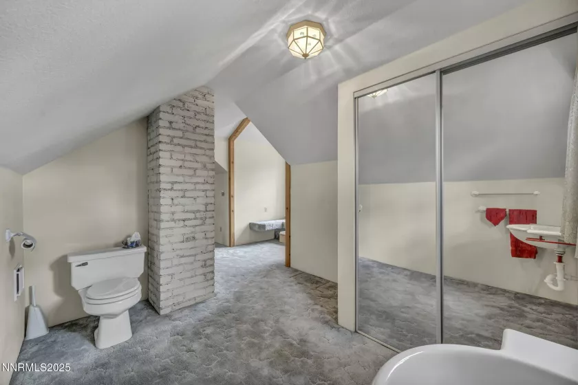590 St Lawrence, Reno, Nevada 89509, 6 Bedrooms Bedrooms, ,5 BathroomsBathrooms,Residential,Residential,St Lawrence,250050473