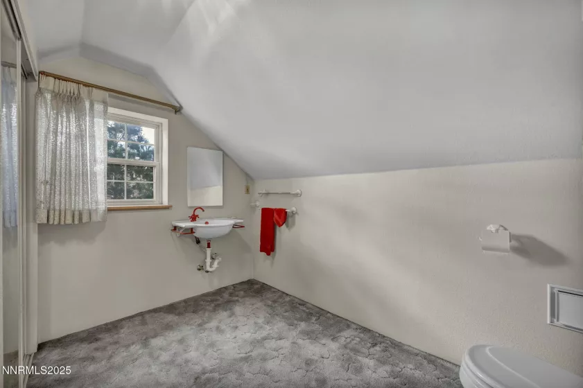 590 St Lawrence, Reno, Nevada 89509, 6 Bedrooms Bedrooms, ,5 BathroomsBathrooms,Residential,Residential,St Lawrence,250050473