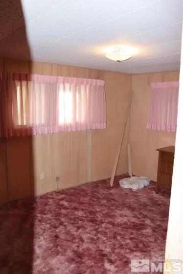 95 Olavarria, Mc Dermitt, Nevada 89421, 3 Bedrooms Bedrooms, ,2 BathroomsBathrooms,Residential,Residential,Olavarria,240015219