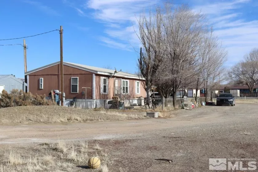 95 Olavarria, Mc Dermitt, Nevada 89421, 3 Bedrooms Bedrooms, ,2 BathroomsBathrooms,Residential,Residential,Olavarria,240015219