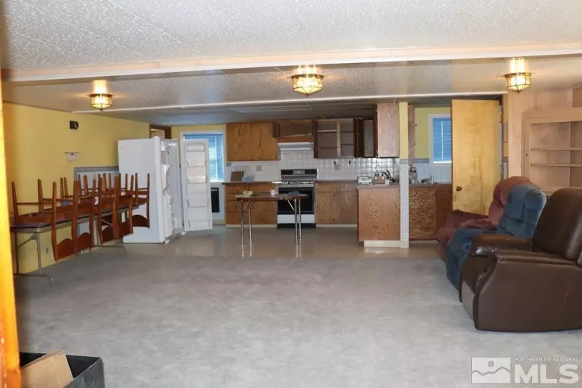 95 Olavarria, Mc Dermitt, Nevada 89421, 3 Bedrooms Bedrooms, ,2 BathroomsBathrooms,Residential,Residential,Olavarria,240015219