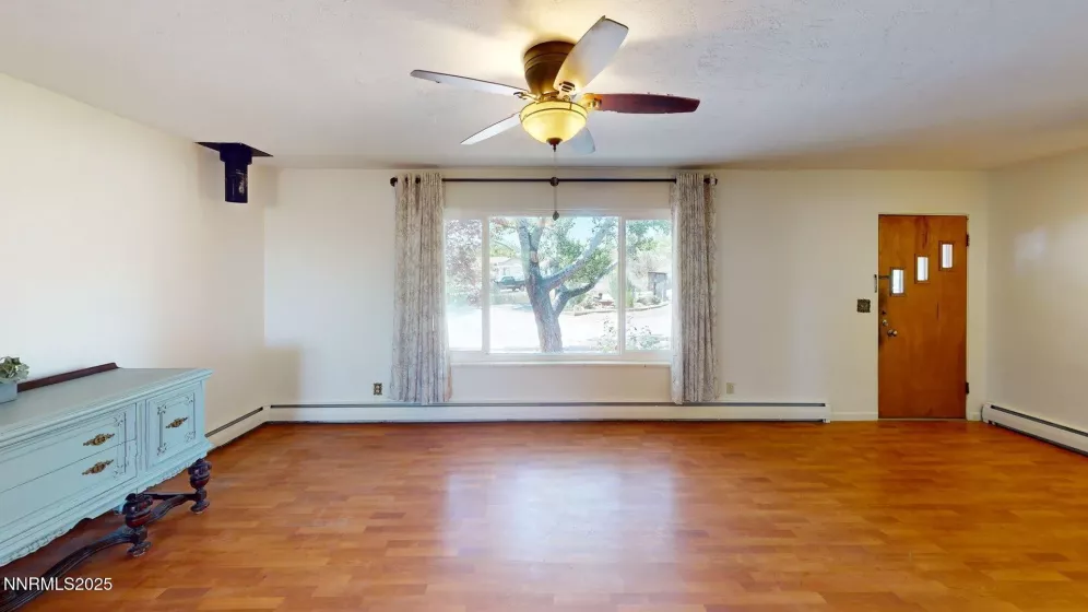 1555 Allen, Fallon, Nevada 89406, 4 Bedrooms Bedrooms, ,2 BathroomsBathrooms,Residential,Residential,Allen,250050569