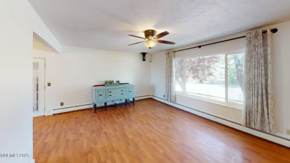 1555 Allen, Fallon, Nevada 89406, 4 Bedrooms Bedrooms, ,2 BathroomsBathrooms,Residential,Residential,Allen,250050569