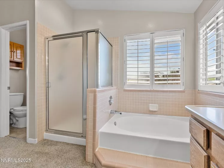 1066 Locomotive, Sparks, Nevada 89434, 4 Bedrooms Bedrooms, ,3 BathroomsBathrooms,Residential,Residential,Locomotive,250050572