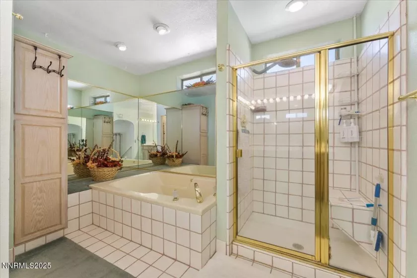 1410 Patrick, Reno, Nevada 89509, 4 Bedrooms Bedrooms, ,4 BathroomsBathrooms,Residential,Residential,Patrick,250050581