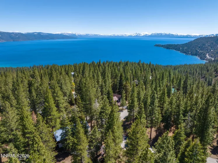 608 Tumbleweed, Incline Village, Nevada 89451, 5 Bedrooms Bedrooms, ,4 BathroomsBathrooms,Residential,Residential,Tumbleweed,250050580