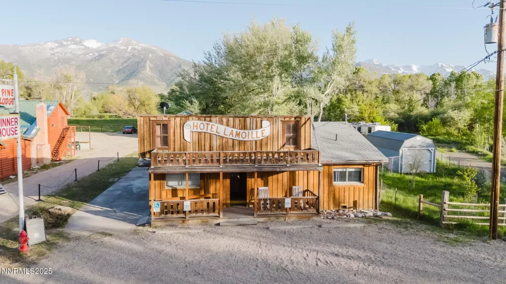 925 Lamoille Road, Lamoille, Nevada 89828, ,Commercial Sale,Residential,Lamoille Road,250050584