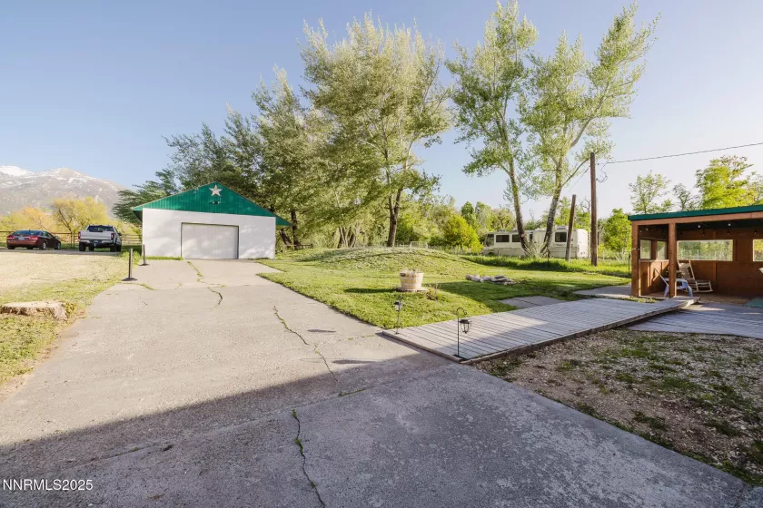 925 Lamoille Road, Lamoille, Nevada 89828, ,Commercial Sale,Residential,Lamoille Road,250050584