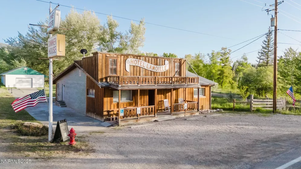 925 Lamoille Road, Lamoille, Nevada 89828, ,Commercial Sale,Residential,Lamoille Road,250050584