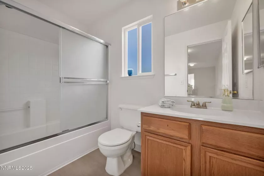 Upstairs bathroom