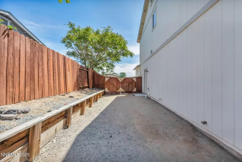 Side yard