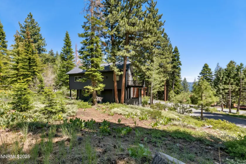 997 Dorcey, Incline Village, Nevada 89451, 4 Bedrooms Bedrooms, ,3 BathroomsBathrooms,Residential,Residential,Dorcey,250050591