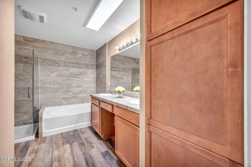 17000 Wedge, Reno, Nevada 89511, 2 Bedrooms Bedrooms, ,2 BathroomsBathrooms,Residential,Residential,Wedge,250050593