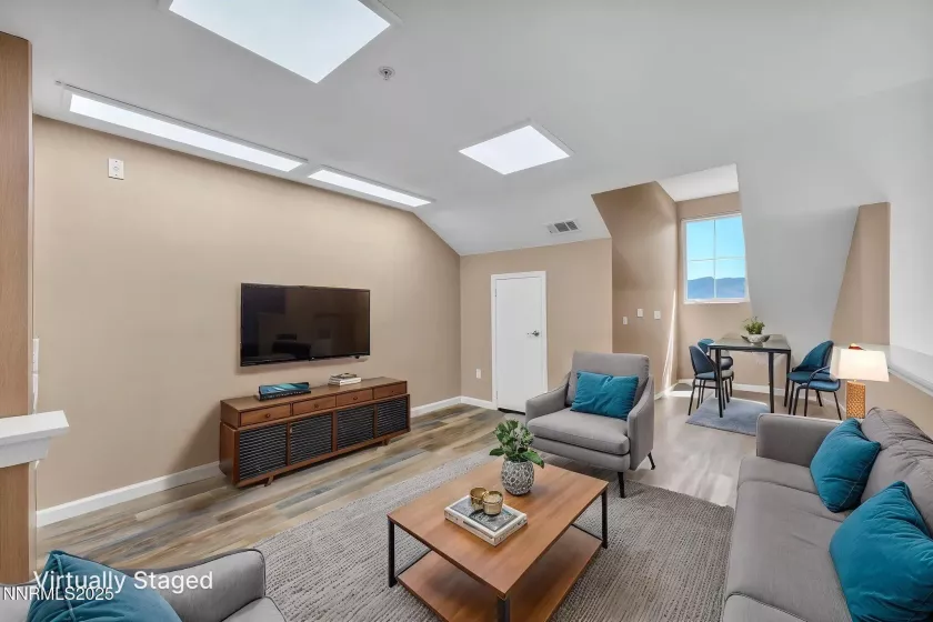 17000 Wedge, Reno, Nevada 89511, 2 Bedrooms Bedrooms, ,2 BathroomsBathrooms,Residential,Residential,Wedge,250050593