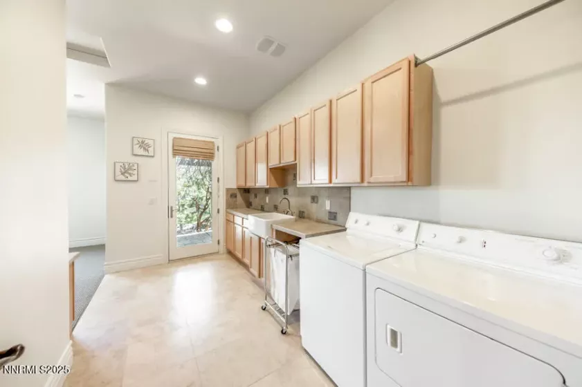 14200 Wild Quail, Reno, Nevada 89511, 5 Bedrooms Bedrooms, ,5 BathroomsBathrooms,Residential,Residential,Wild Quail,250050594
