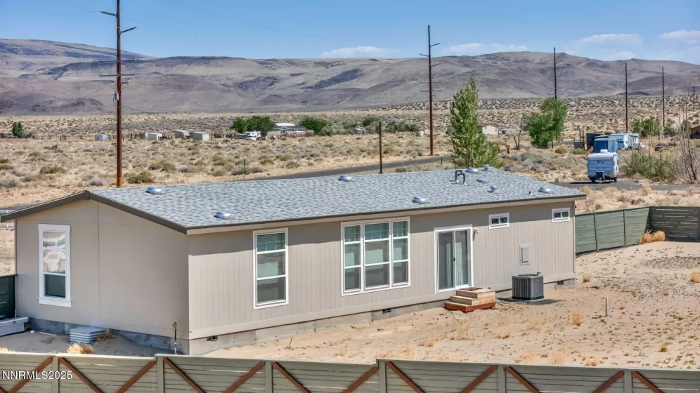 9601 Via Catalina, Silver Springs, Nevada 89429, 3 Bedrooms Bedrooms, ,2 BathroomsBathrooms,Residential,Residential,Via Catalina,250050605