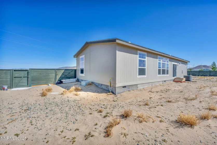 9601 Via Catalina, Silver Springs, Nevada 89429, 3 Bedrooms Bedrooms, ,2 BathroomsBathrooms,Residential,Residential,Via Catalina,250050605