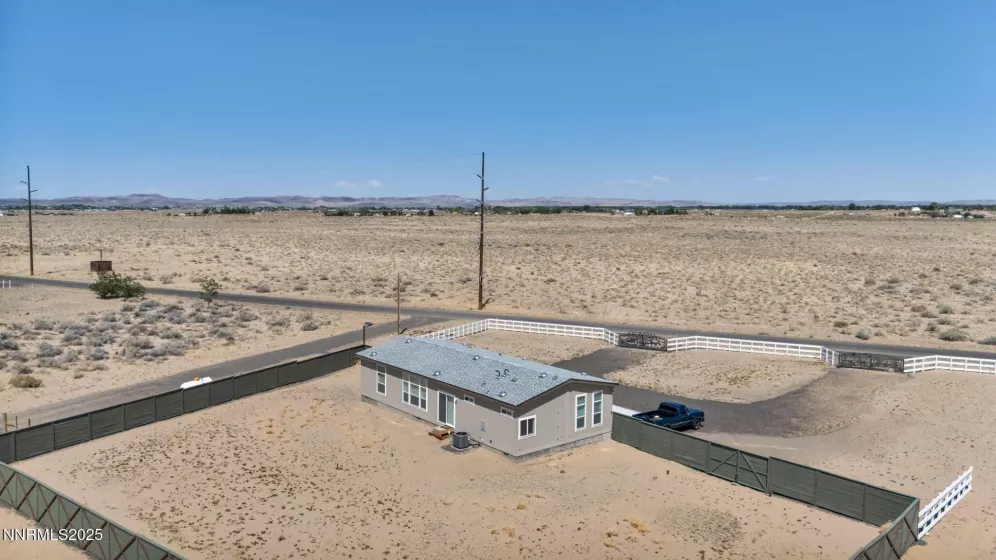 9601 Via Catalina, Silver Springs, Nevada 89429, 3 Bedrooms Bedrooms, ,2 BathroomsBathrooms,Residential,Residential,Via Catalina,250050605