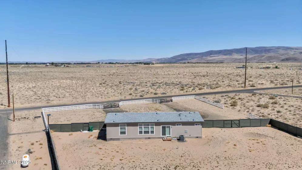 9601 Via Catalina, Silver Springs, Nevada 89429, 3 Bedrooms Bedrooms, ,2 BathroomsBathrooms,Residential,Residential,Via Catalina,250050605
