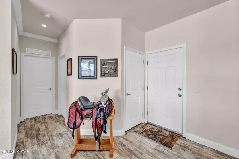 9601 Via Catalina, Silver Springs, Nevada 89429, 3 Bedrooms Bedrooms, ,2 BathroomsBathrooms,Residential,Residential,Via Catalina,250050605