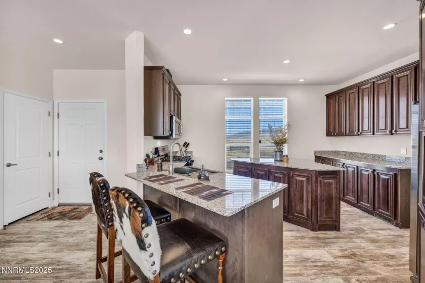 9601 Via Catalina, Silver Springs, Nevada 89429, 3 Bedrooms Bedrooms, ,2 BathroomsBathrooms,Residential,Residential,Via Catalina,250050605