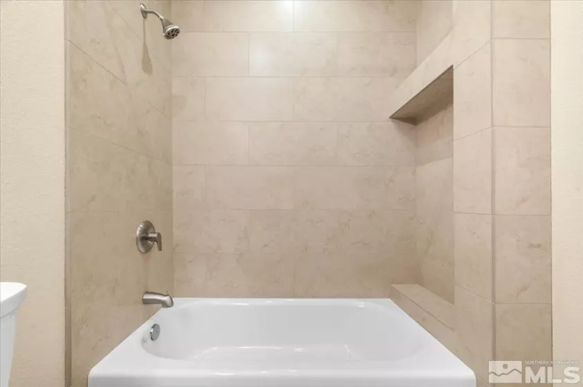 58 Caliente, Reno, Nevada 89509, 1 Bedroom Bedrooms, ,1 BathroomBathrooms,Residential,Residential,Caliente,250050609