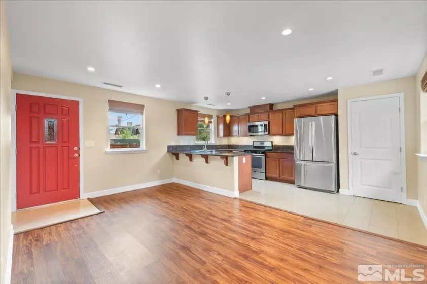 58 Caliente, Reno, Nevada 89509, 1 Bedroom Bedrooms, ,1 BathroomBathrooms,Residential,Residential,Caliente,250050609