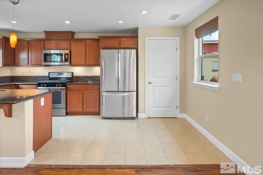 58 Caliente, Reno, Nevada 89509, 1 Bedroom Bedrooms, ,1 BathroomBathrooms,Residential,Residential,Caliente,250050609