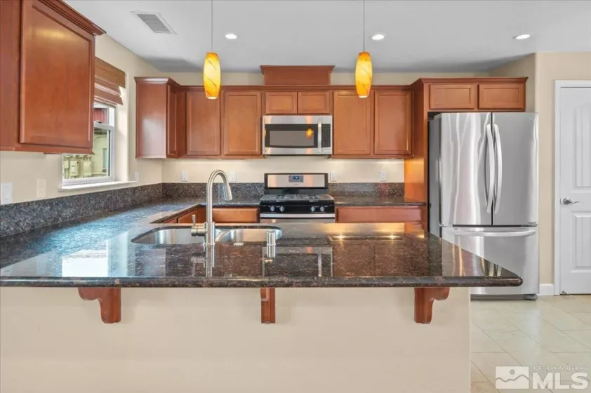 58 Caliente, Reno, Nevada 89509, 1 Bedroom Bedrooms, ,1 BathroomBathrooms,Residential,Residential,Caliente,250050609