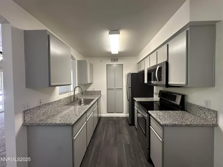 6850 Sharlands, Reno, Nevada 89523, 1 Bedroom Bedrooms, ,1 BathroomBathrooms,Residential Lease,Manufactured,Sharlands,250050608