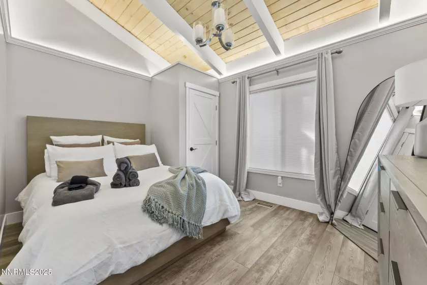 810 Alder, Incline Village, Nevada 89451, 2 Bedrooms Bedrooms, ,1 BathroomBathrooms,Residential,Residential,Alder,250050611