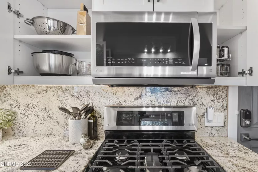 810 Alder, Incline Village, Nevada 89451, 2 Bedrooms Bedrooms, ,1 BathroomBathrooms,Residential,Residential,Alder,250050611