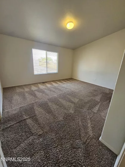 2399 Albatross, Sparks, Nevada 89441, 3 Bedrooms Bedrooms, ,2 BathroomsBathrooms,Residential,Residential,Albatross,250050613