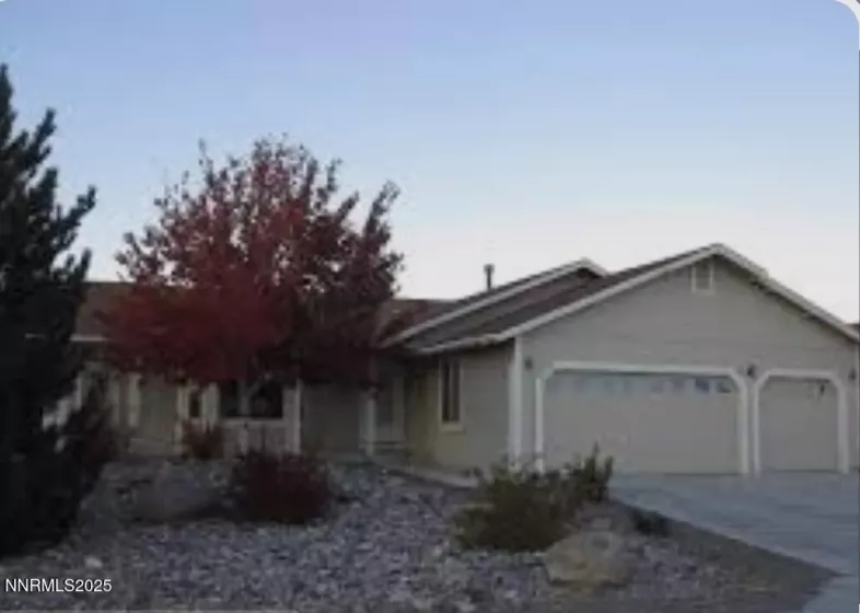 2399 Albatross, Sparks, Nevada 89441, 3 Bedrooms Bedrooms, ,2 BathroomsBathrooms,Residential,Residential,Albatross,250050613