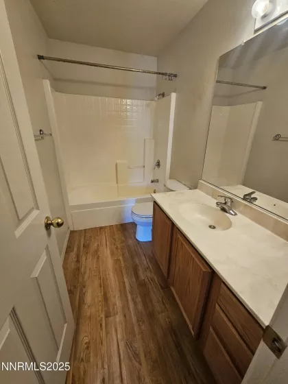 2399 Albatross, Sparks, Nevada 89441, 3 Bedrooms Bedrooms, ,2 BathroomsBathrooms,Residential,Residential,Albatross,250050613