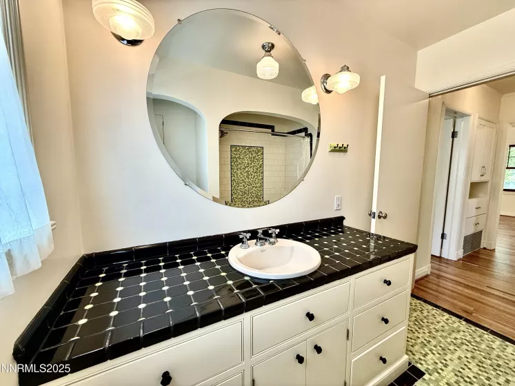 1423 Gordon, Reno, Nevada 89509, 2 Bedrooms Bedrooms, ,1 BathroomBathrooms,Residential,Residential,Gordon,250050621