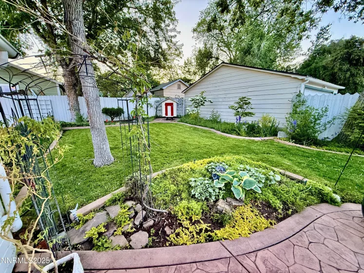 1423 Gordon, Reno, Nevada 89509, 2 Bedrooms Bedrooms, ,1 BathroomBathrooms,Residential,Residential,Gordon,250050621