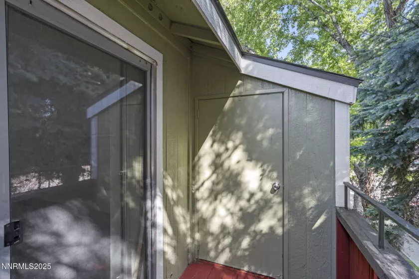 4608 Neil, Reno, Nevada 89502, 1 Bedroom Bedrooms, ,1 BathroomBathrooms,Residential,Residential,Neil,250050623