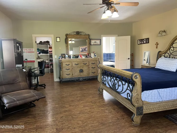 7650 Marie, Sparks, Nevada 89436, 6 Bedrooms Bedrooms, ,4 BathroomsBathrooms,Residential,Residential,Marie,250050625