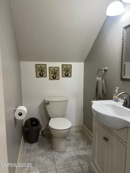 7650 Marie, Sparks, Nevada 89436, 6 Bedrooms Bedrooms, ,4 BathroomsBathrooms,Residential,Residential,Marie,250050625