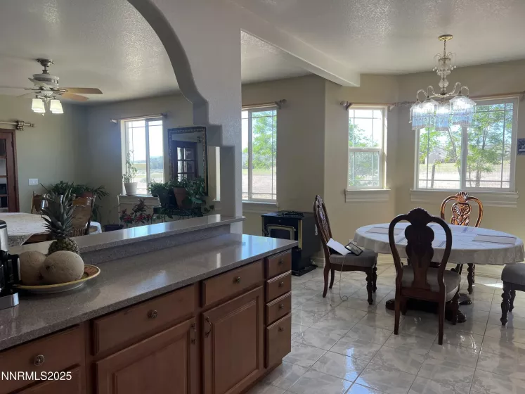 7650 Marie, Sparks, Nevada 89436, 6 Bedrooms Bedrooms, ,4 BathroomsBathrooms,Residential,Residential,Marie,250050625