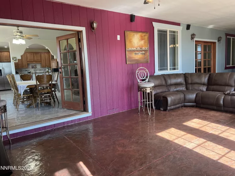 7650 Marie, Sparks, Nevada 89436, 6 Bedrooms Bedrooms, ,4 BathroomsBathrooms,Residential,Residential,Marie,250050625